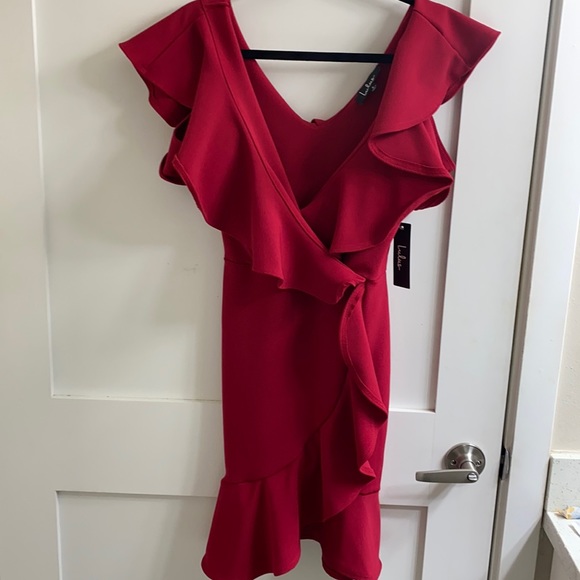 Elliana Red Ruffled Bodycon Dress - Lulus size S - Picture 2 of 6